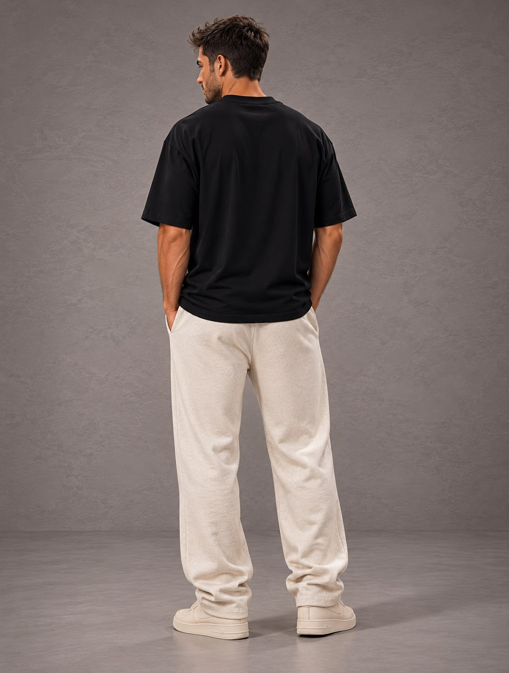 Camiseta oversize negra bordado logo