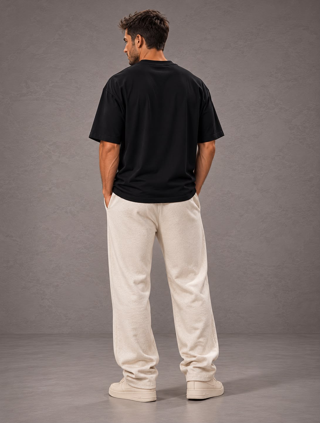 Camiseta oversize negra bordado logo